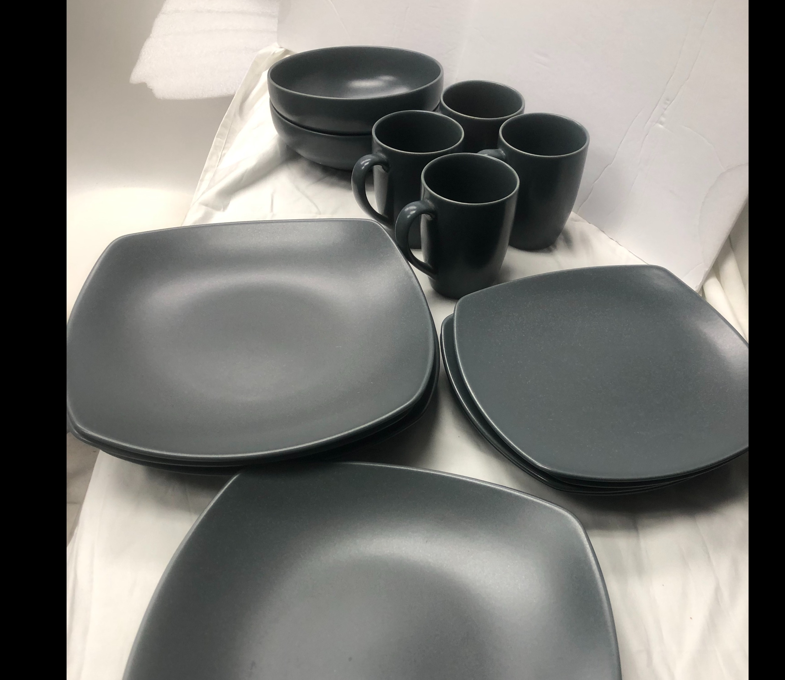 Platos de Ceramica Esmaltada