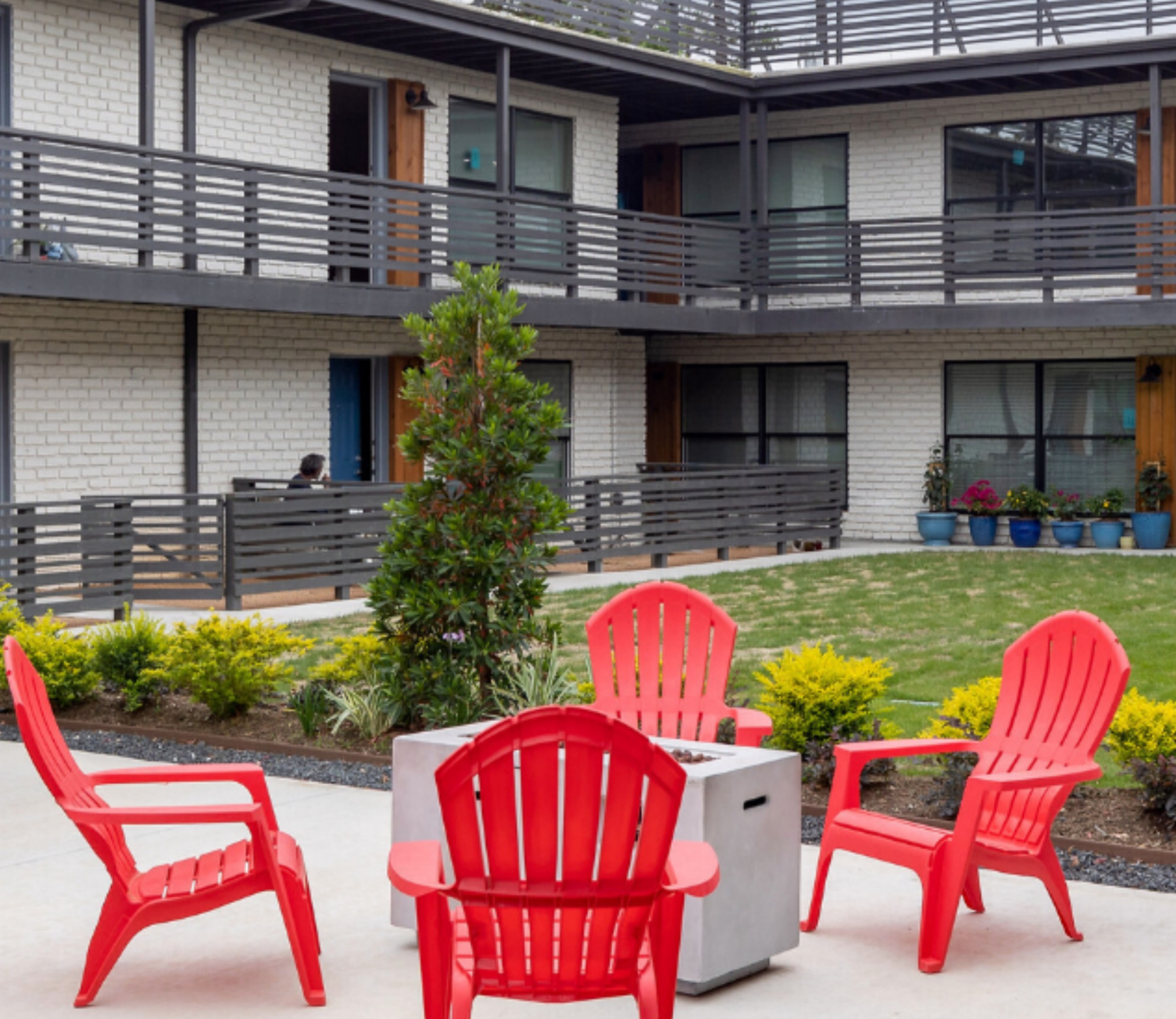 The Melrose Apartments
