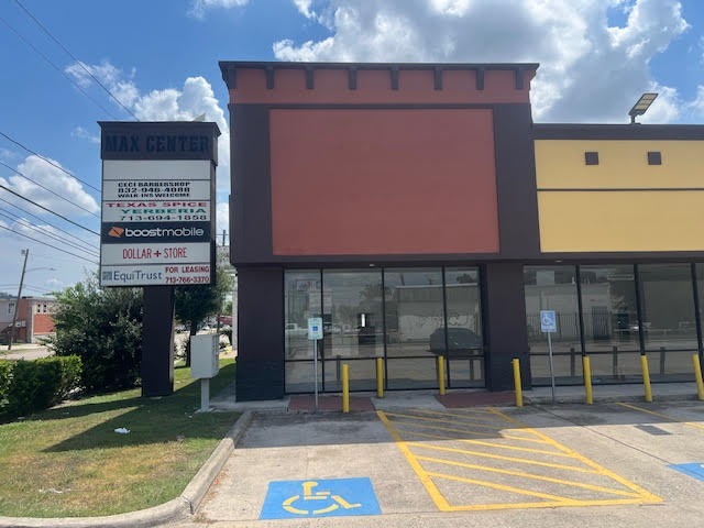 5500ft2 - FOR LEASE – PRIME RETAIL SPACE 104 Tidwell Rd, Houston, TX 77022