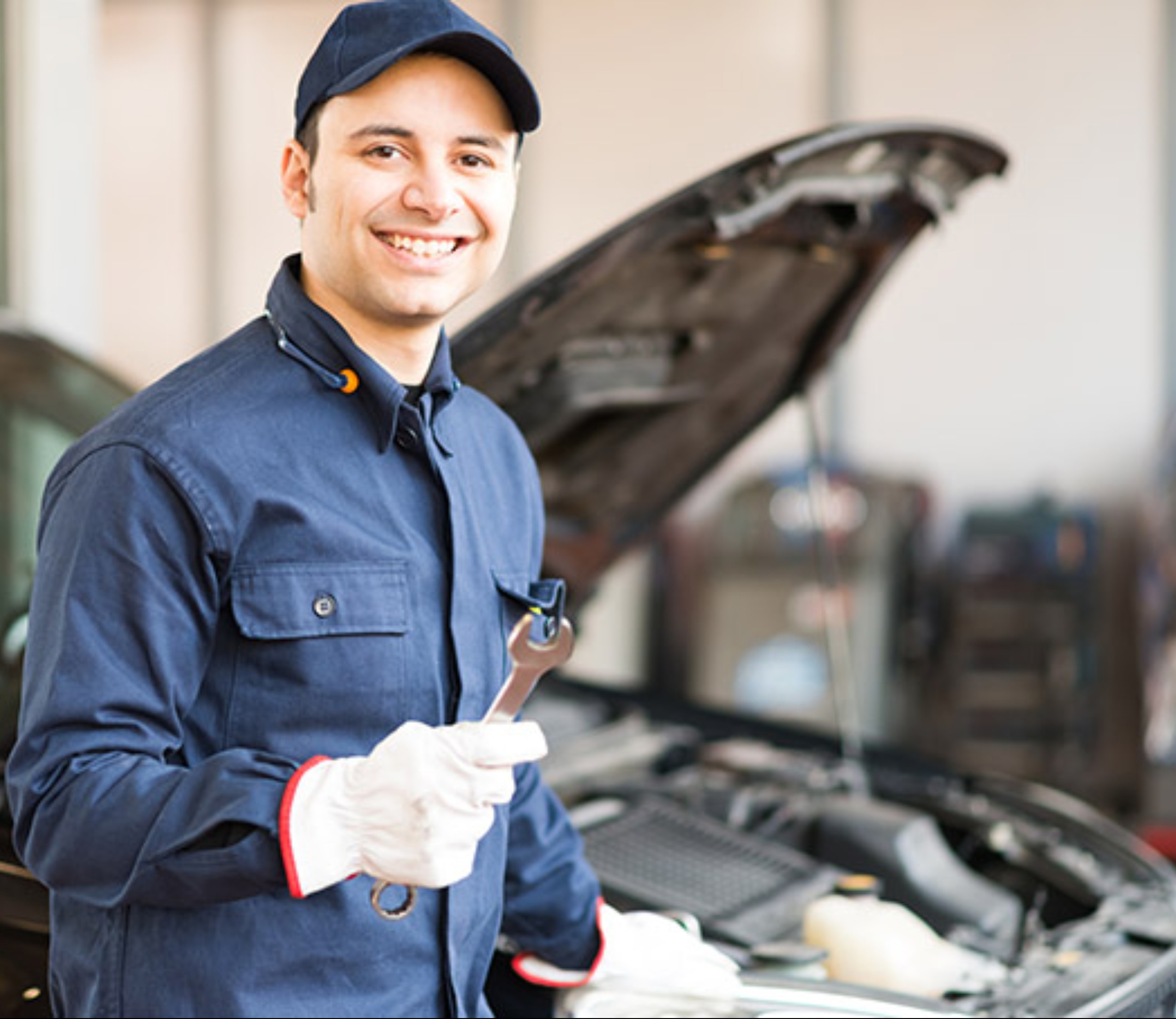 AnA TIRE & AUTOMOTIVE busca mecánicos ¡urgente!