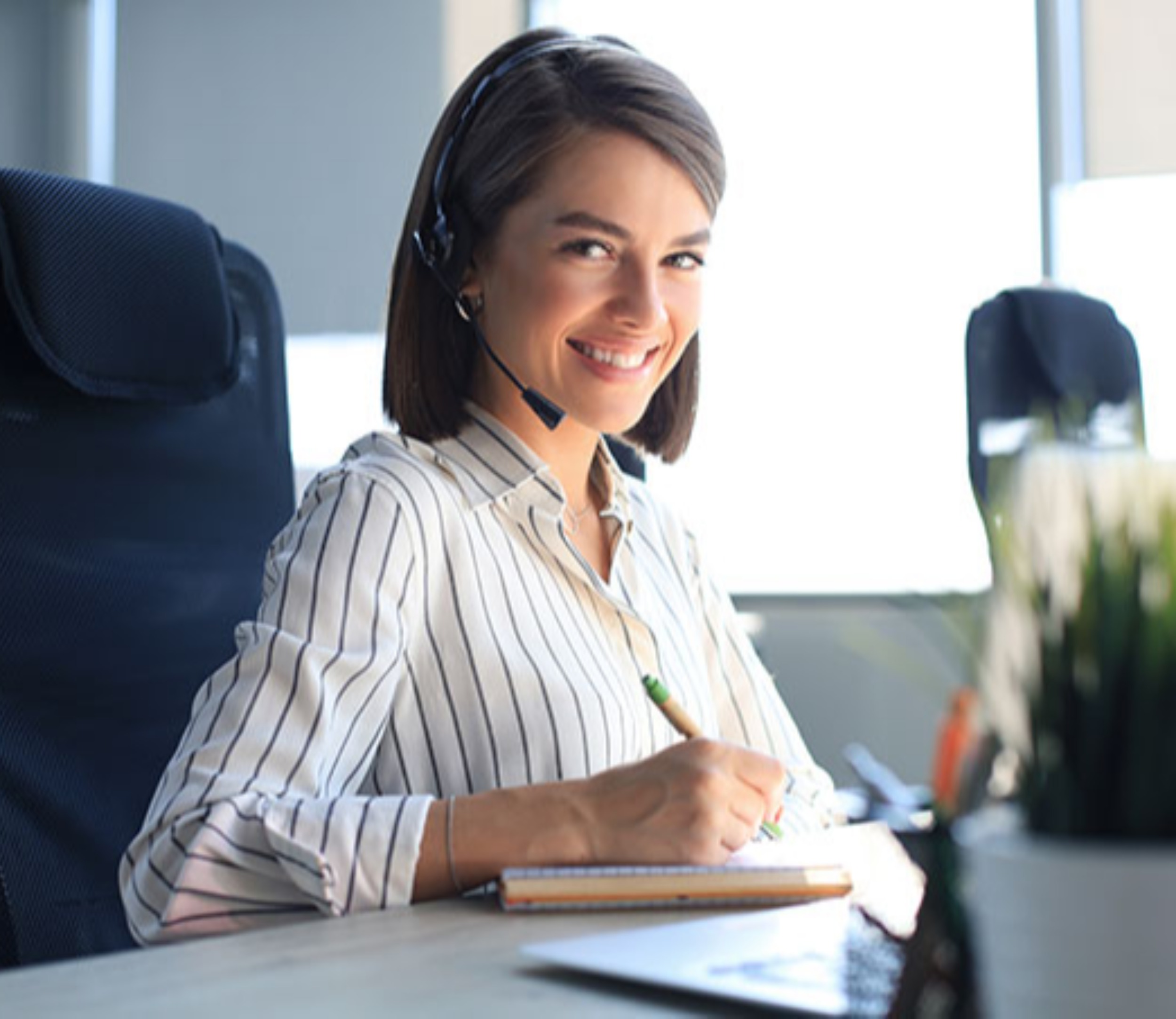 Prime Auto Sales solicita secretaria/ventas bilingüe.