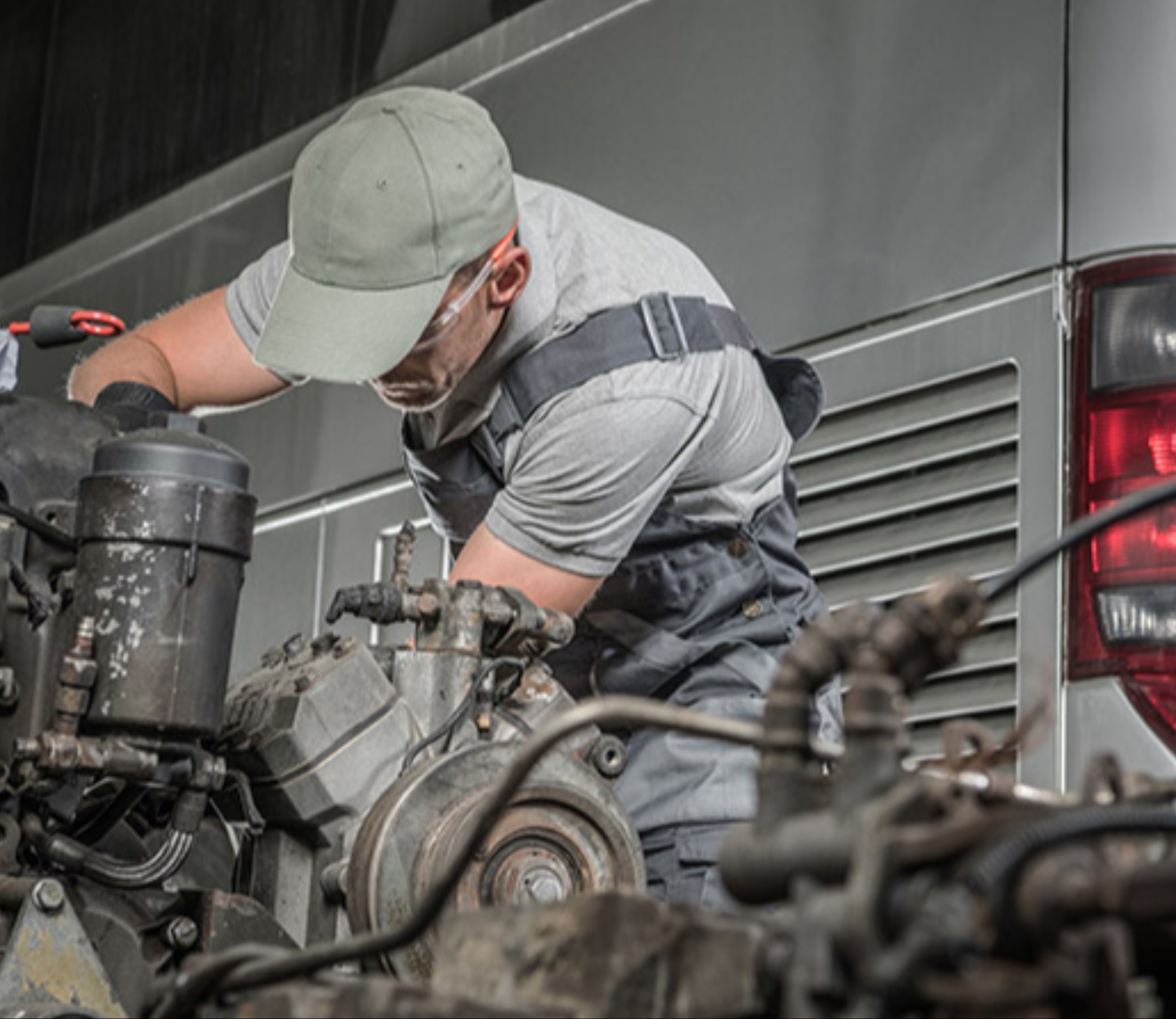 Se solicita mecánico especializado en diesel