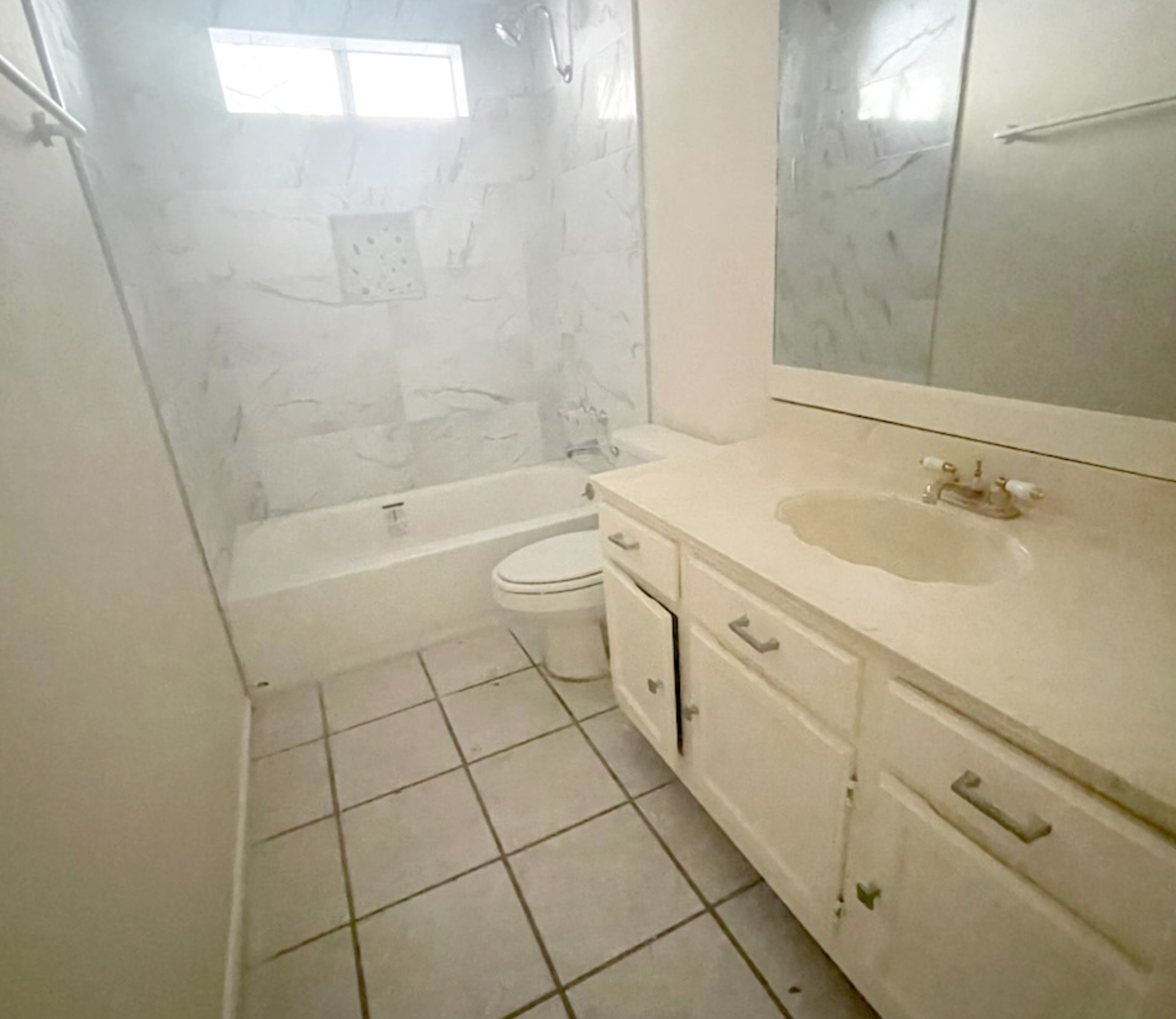 Se renta casa amplia