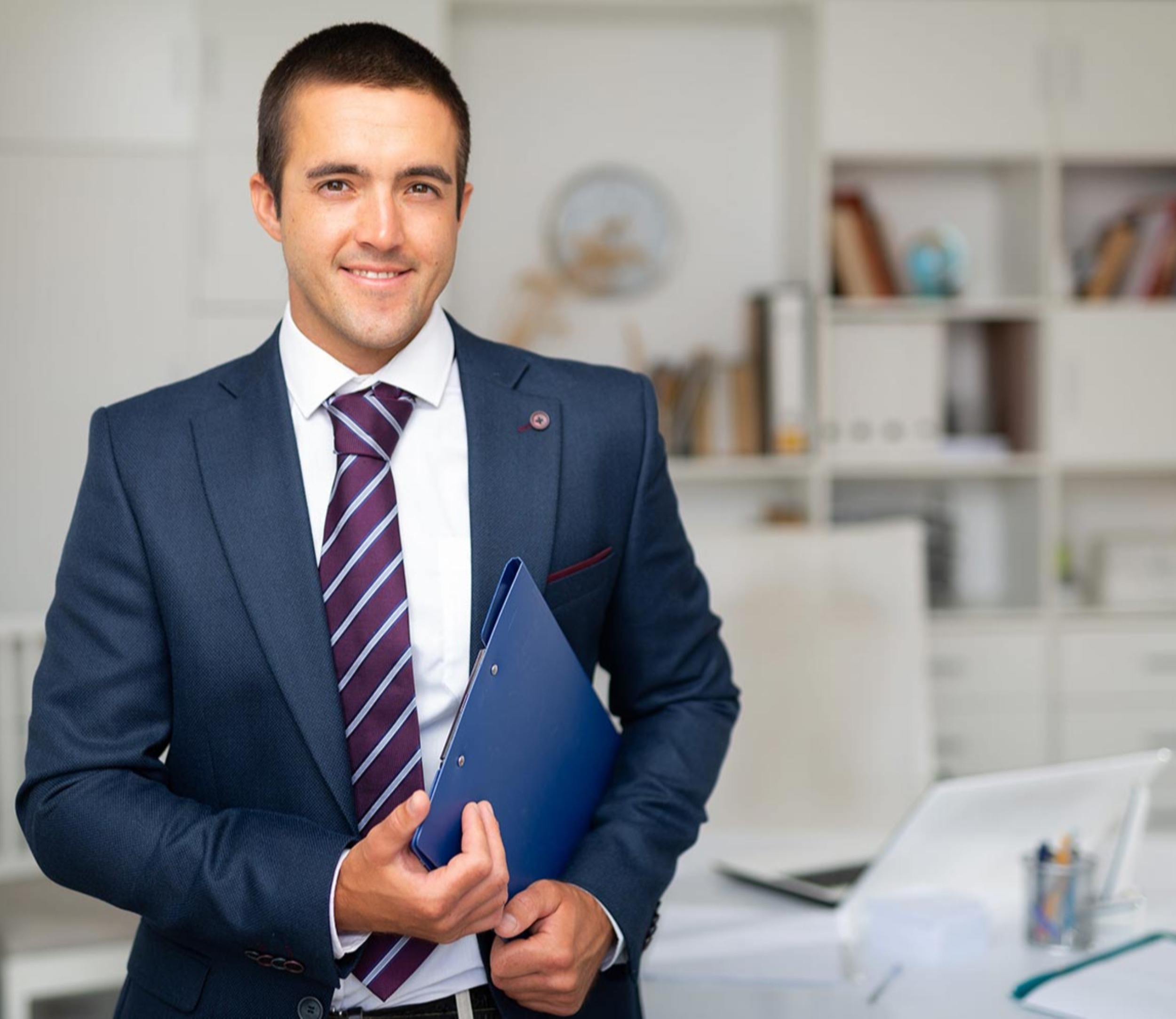 Hiring assistant manager bilingual