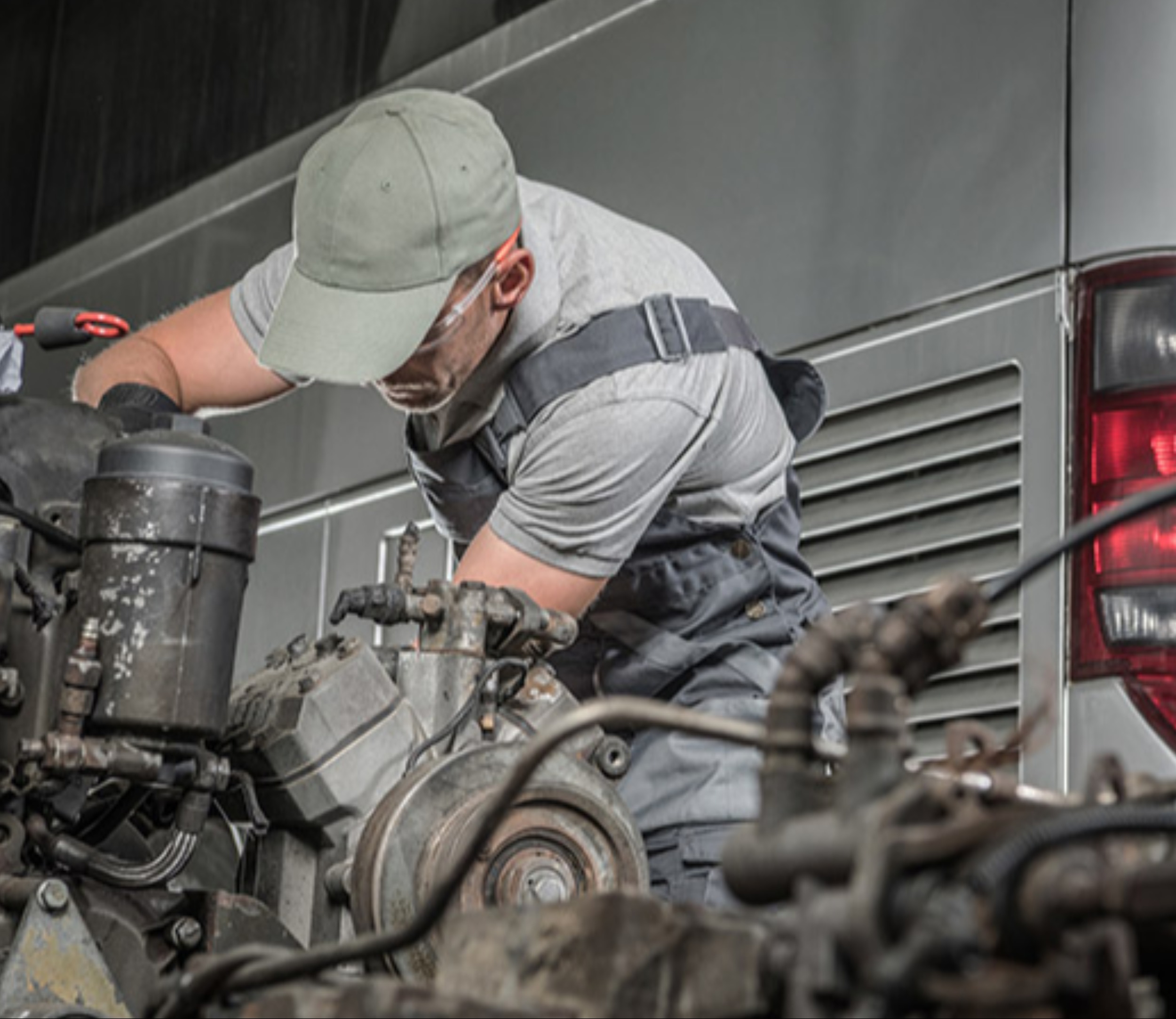Se solicita mecánico especializado en diesel