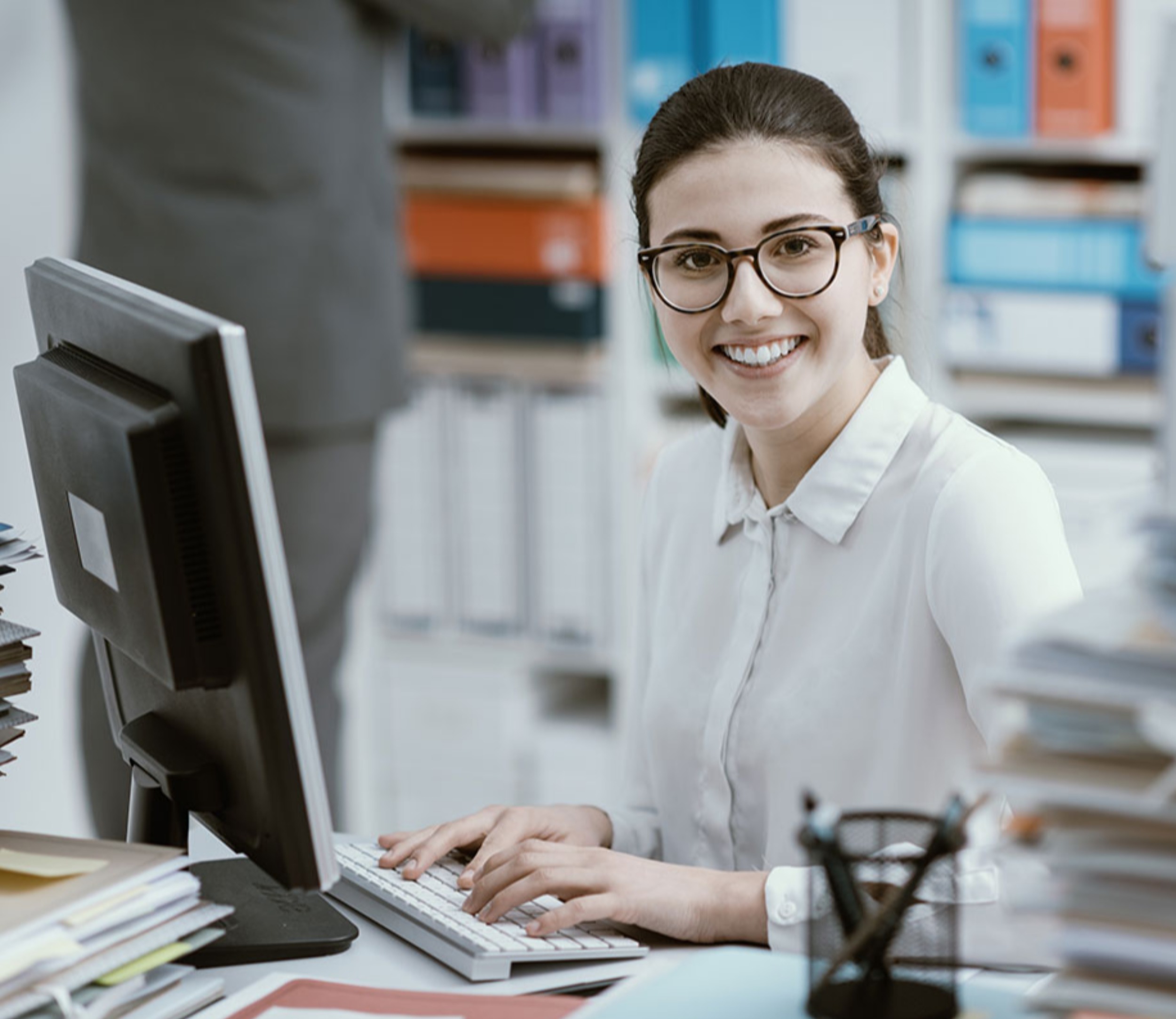 Se solicita asistente de oficina