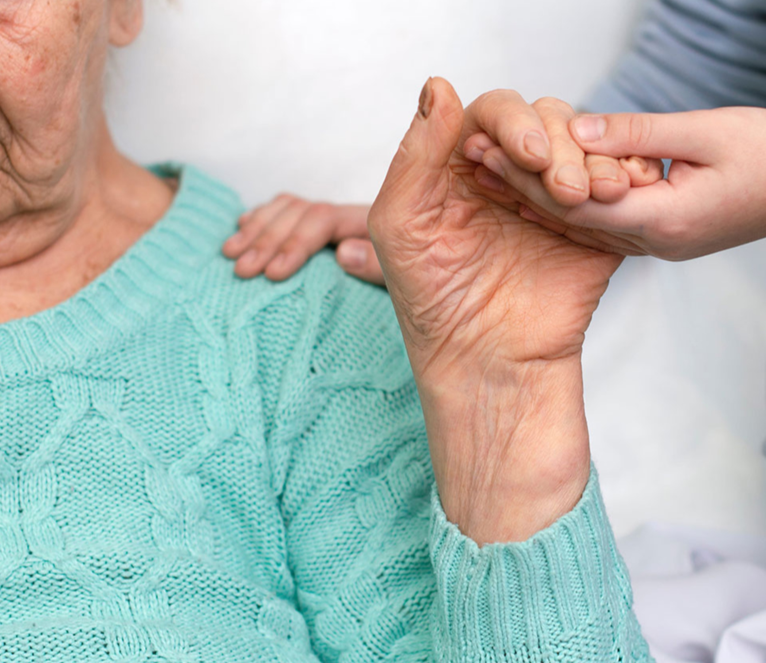 Se solicita cuidador(a) para persona de la tercera edad