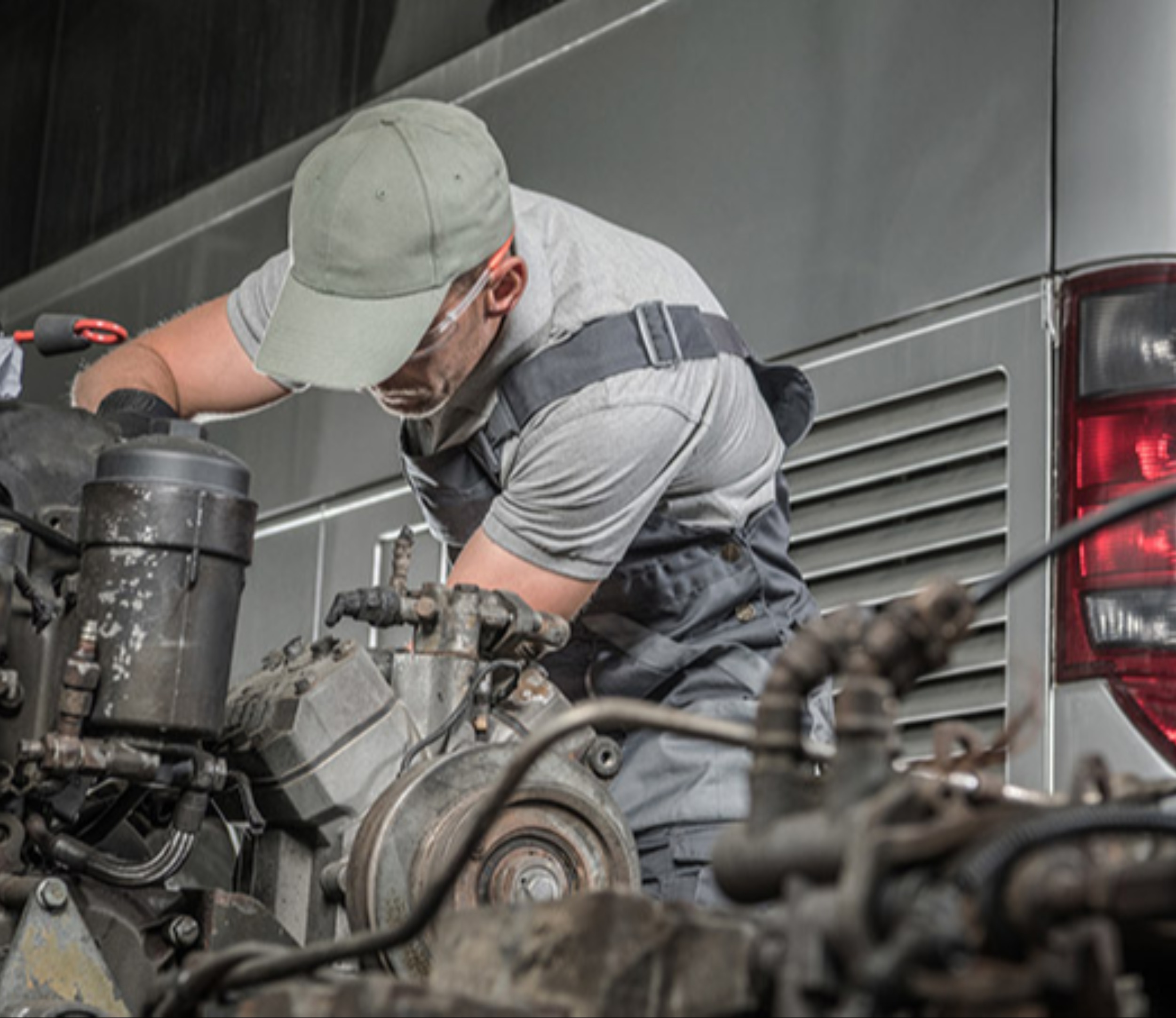 Se solicita mecánico especializado en diesel